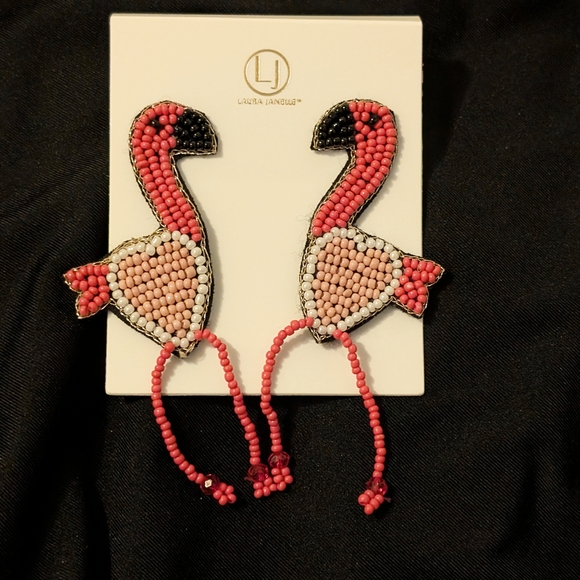 Pink Flamingo Beaded Earrings - Picture 1 of 4